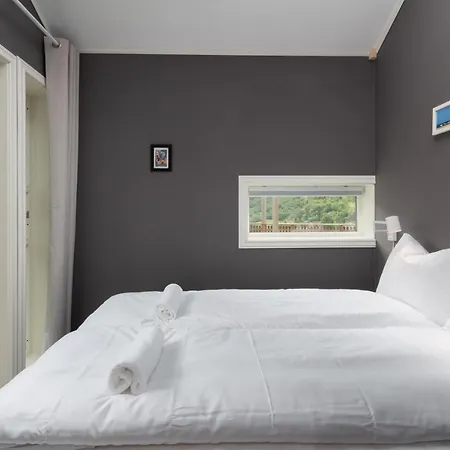 Panoramic Terrace, Huge Rain Shower And Cosy Lofts Apartment
